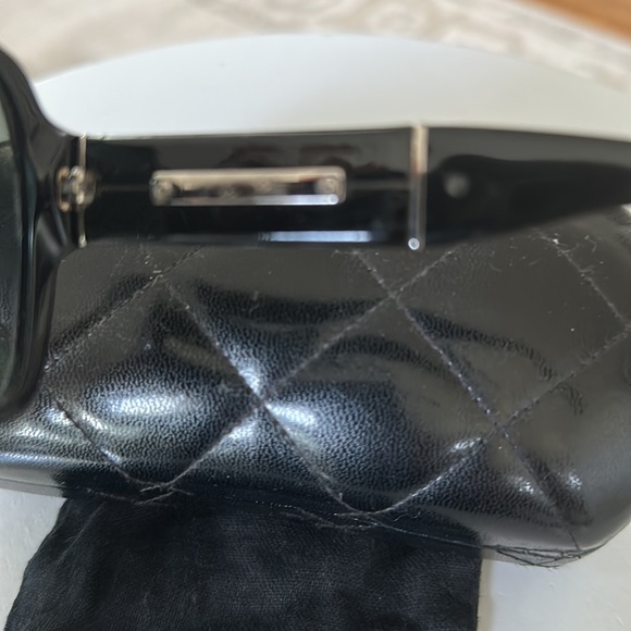 Authentic Chanel Sunnies - Picture 4 of 9